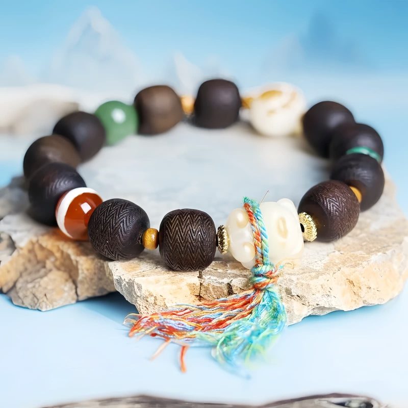 سوار يد من خشب عود قينان الأخضر وبذور بودهي للسلام Green Qinan Agarwood Bodhi Seed Peace Bracelet