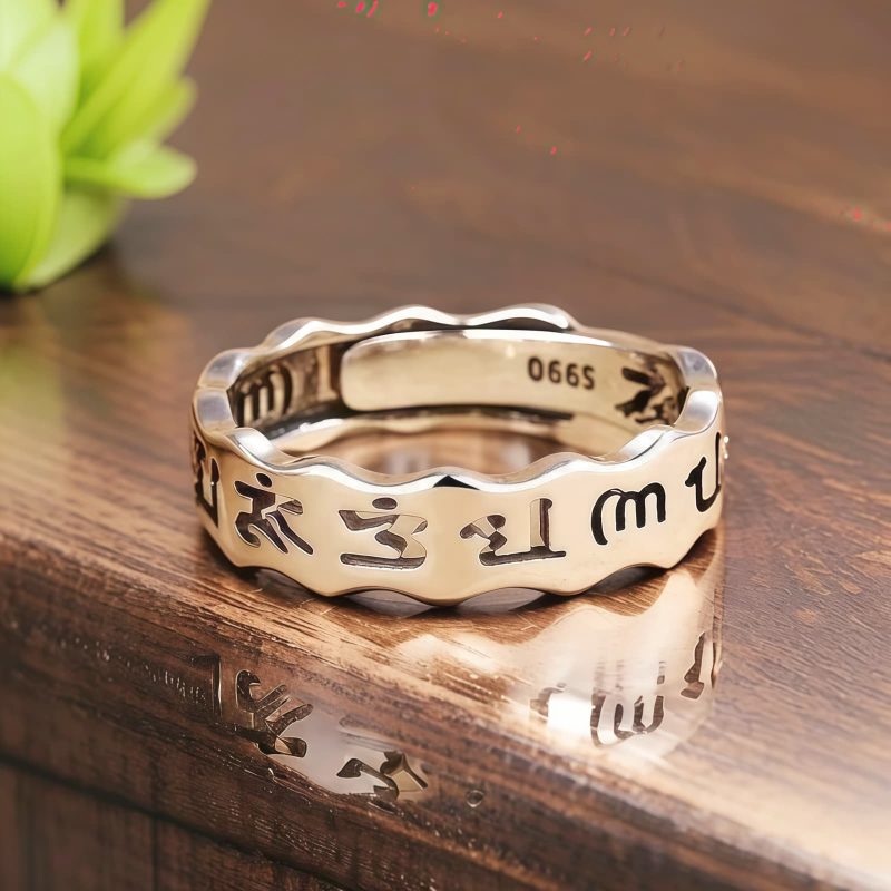 チベット銀925 オム マニ ペメ フム 空洞平和リング Tibetan 925 Silver Om Mani Padme Hum Hollow Peace Ring