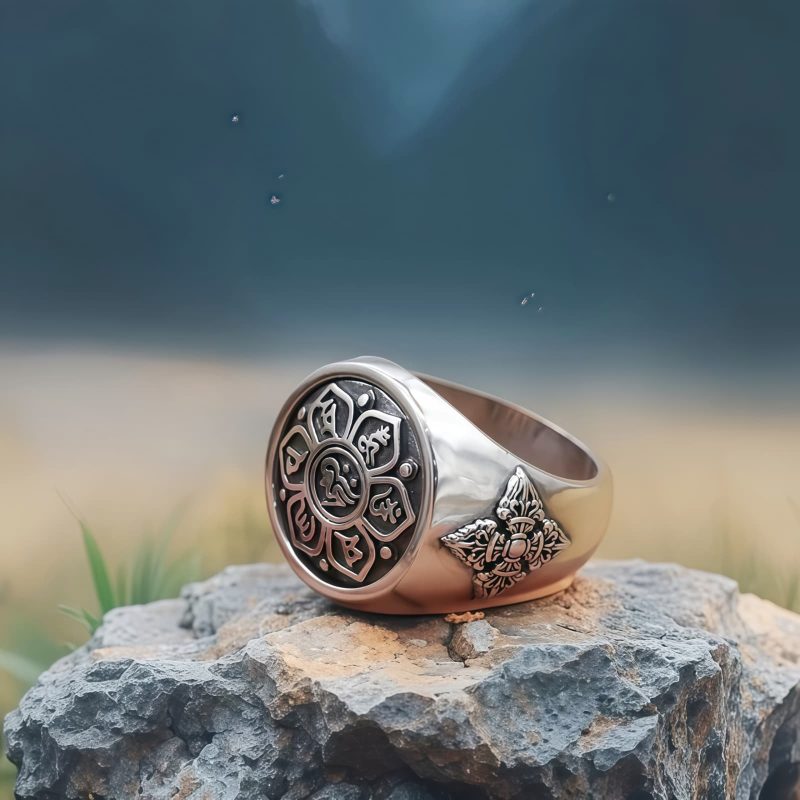 Anillo giratorio tibetano de cobre Om Mani Padme Hum Tibetan Copper Om Mani Padme Hum Rotatable Ring