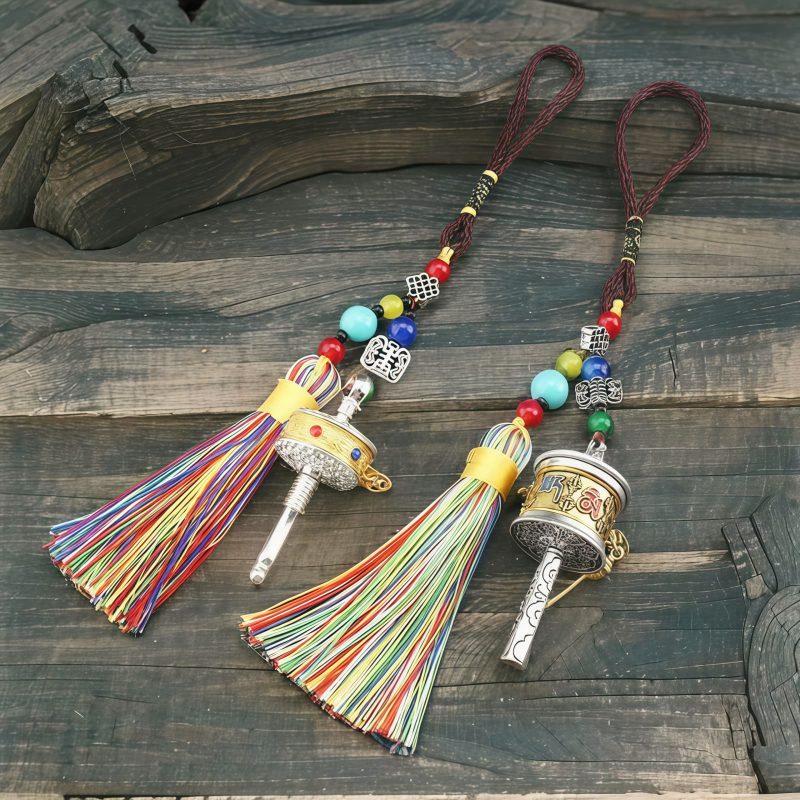 دُرّةٌ تبتيةٌ معلّقةٌ للسيارة - زينةٌ صلاةٌ دوارة Tibetan Prayer Wheel Car Hanging Ornament