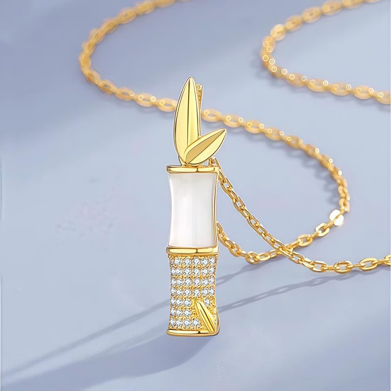 Collar con colgante de bambú de jade blanco de Hetian Hetian White Jade Bamboo Pendant Necklace