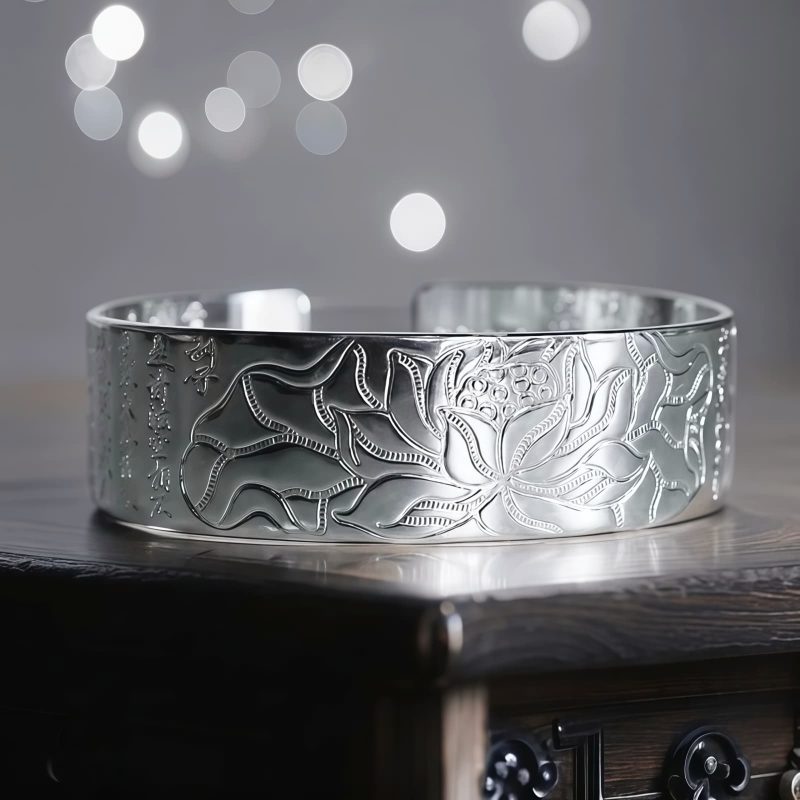 Pulsera de Cobre Blanco Tibetano con Flor de Loto Tibetan Lotus White Copper Bracelet