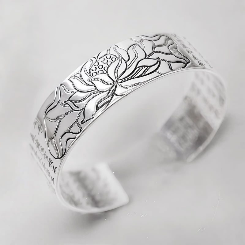 Pulsera de Cobre Blanco Tibetano con Flor de Loto Tibetan Lotus White Copper Bracelet