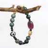 成功への緑瑪瑙三眼天珠ブレスレット Green Agate Three-eyed Dzi Bracelet for Success