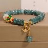 Pulsera con dije de mariposa de ágata blanca y jade Jade White Agate Butterfly Charm Bracelet