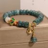 Pulsera con dije de mariposa de ágata blanca y jade Jade White Agate Butterfly Charm Bracelet