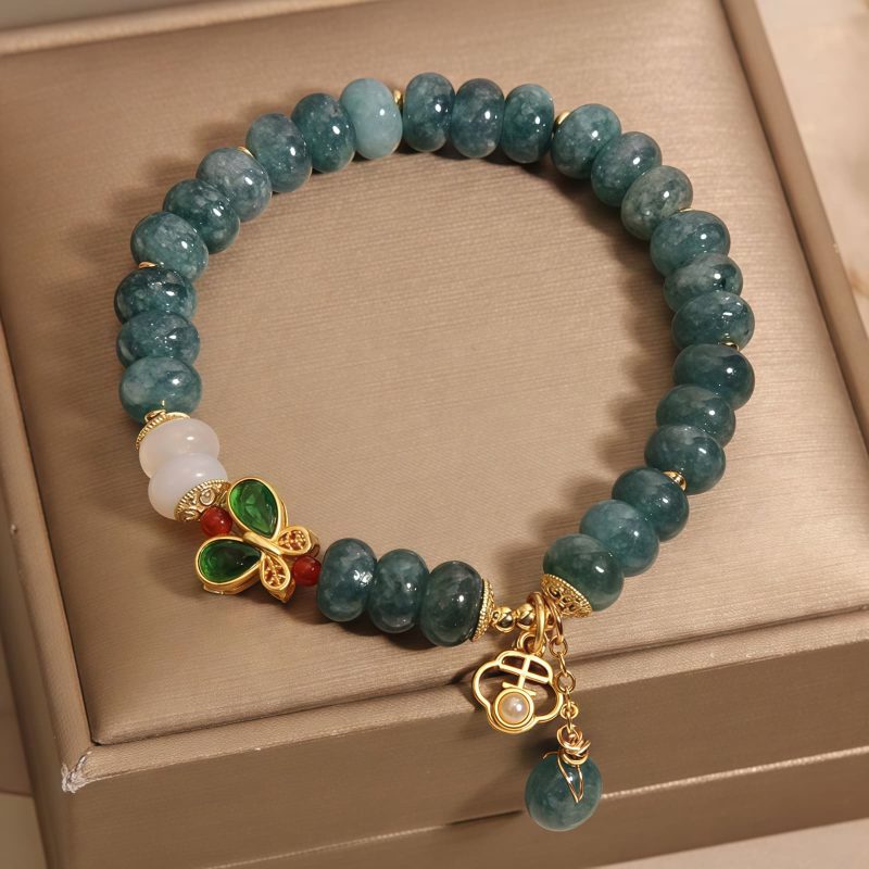 Pulsera con dije de mariposa de ágata blanca y jade Jade White Agate Butterfly Charm Bracelet