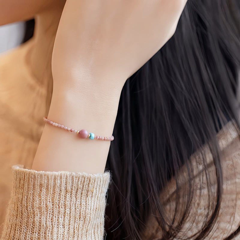 Pulsera de Energía Amorosa con Rodonita Bañada en Oro de 14K 14K Gold Plated Rhodonite Loving Energy Bracelet