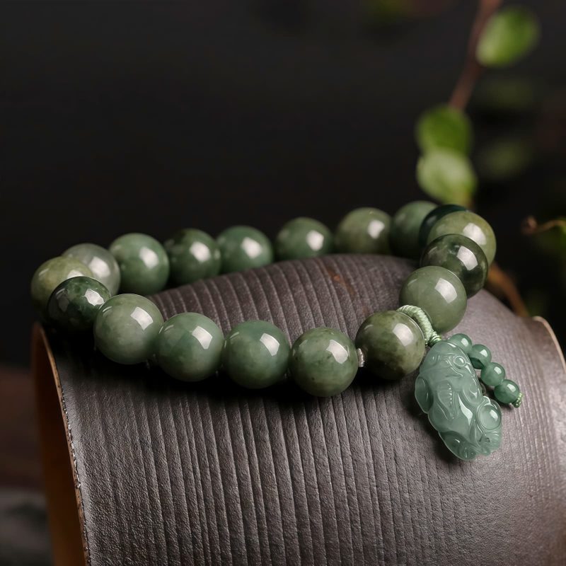 Pulsera de Riqueza PiXiu de Jade Tibetano Tibetan Jade PiXiu Wealth Bracelet