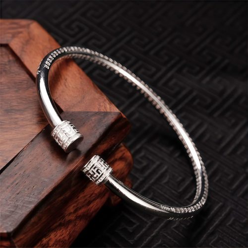 Pulsera de Esvástica con Sutra del Corazón en Cobre Blanco Pulsera de Esvástica con Sutra del Corazón en Cobre Blanco