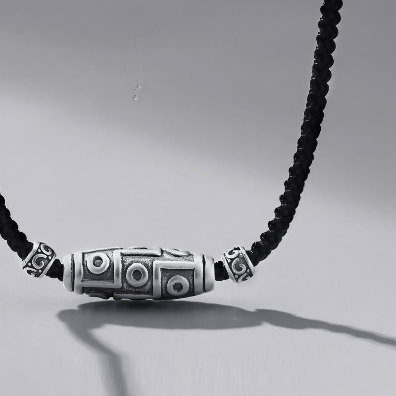 Schutzanhänger mit Neun-Augen-Dzi-Perle aus 999er Sterlingsilber 999 Sterling Silver Nine-Eye Dzi Bead Protection Necklace Pendant