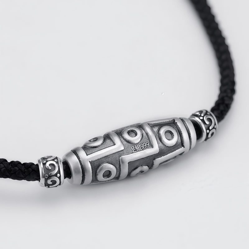 Schutzanhänger mit Neun-Augen-Dzi-Perle aus 999er Sterlingsilber 999 Sterling Silver Nine-Eye Dzi Bead Protection Necklace Pendant