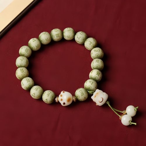 Pulsera de sabiduría con semillas de Bodhi, pata de gato y dije Om Mani Padme Hum Pulsera de sabiduría con semillas de Bodhi, pata de gato y dije Om Mani Padme Hum