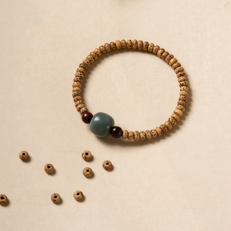 Pulseira de Sabedoria de Sementes de Bodhi e Sândalo Vermelho Bodhi Seed and Red Sandalwood Wisdom Bracelet