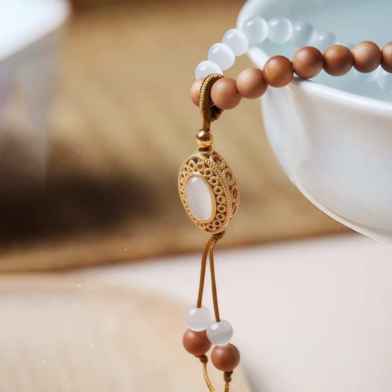 Pulsera de Protección Dzi Ojo de Gato con Sándalo Sandalwood Cat's Eye Dzi Protection Bracelet