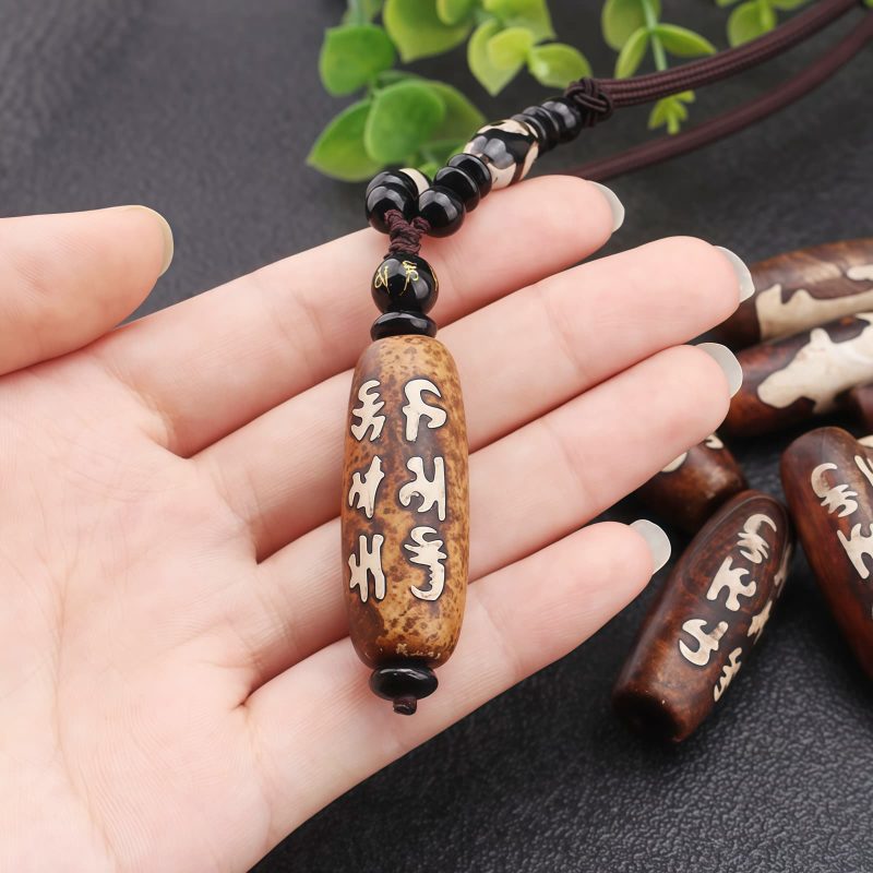 Collar con cuentas Dzi del Tíbet, Om Mani Padme Hum, Avalokiteshvara, de la prosperidad Tibet Dzi Bead Om Mani Padme Hum Avalokitesvara Wealth Necklace