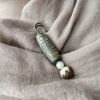 Broche de Semilla de Bodhi con Dzi de Nueve Ojos Tibetano Tibetan Nine-Eye Dzi Bead Bodhi Seed Brooch