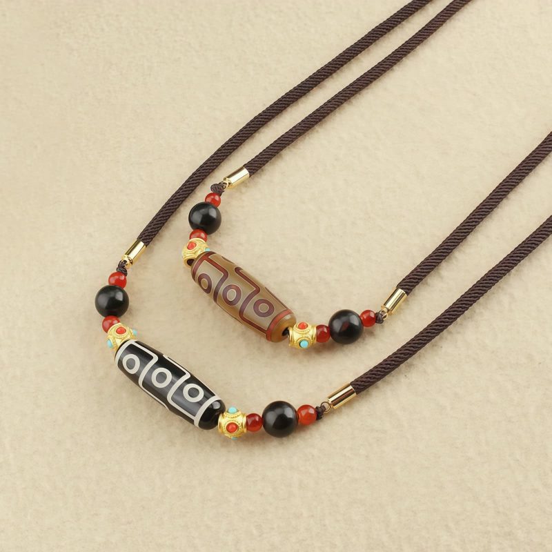 Collar de Protección con Dzi de Nueve Ojos Tibetano Tibetan Nine-Eye Dzi Bead Protection Necklace
