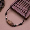 قلادة حماية من حجر dzi التبتي ذي التسع عيون Agate Tibetan Dzi Bead Protection Necklace