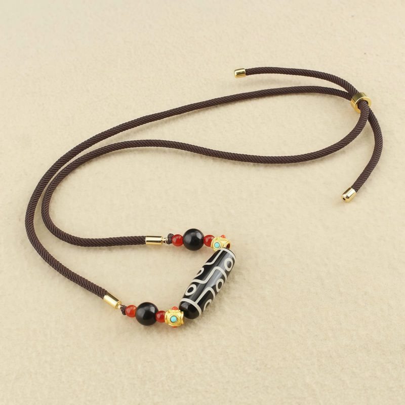 Collar de Protección con Dzi de Nueve Ojos Tibetano Tibetan Nine-Eye Dzi Bead Protection Necklace