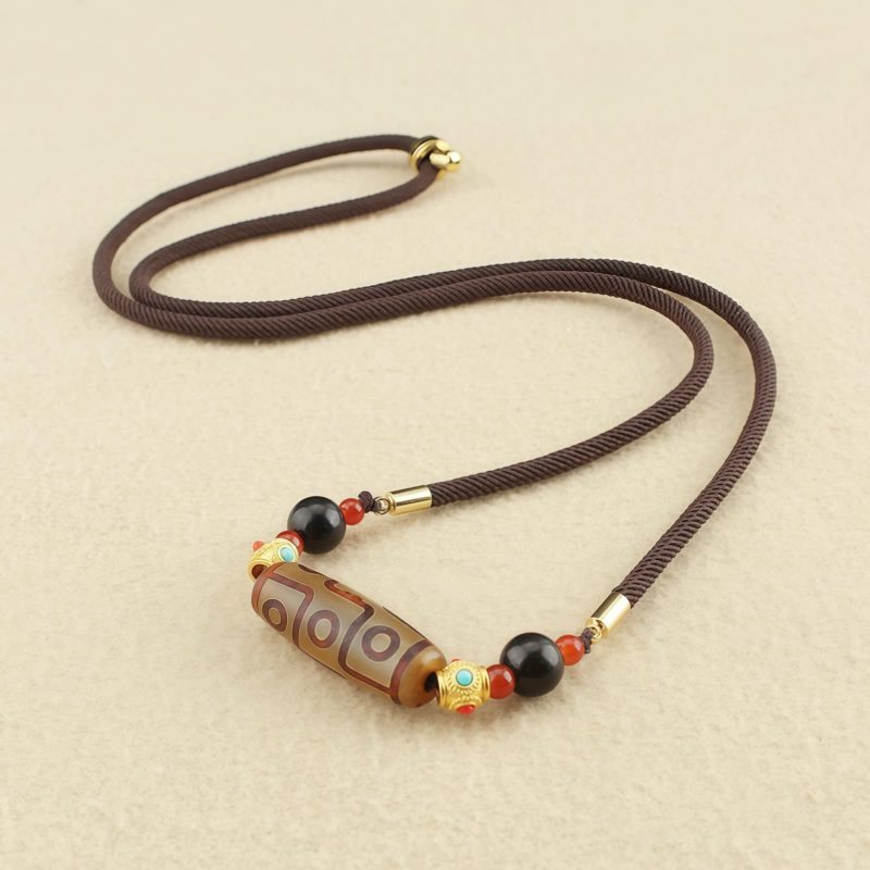 Collar de Protección con Dzi de Nueve Ojos Tibetano Tibetan Nine-Eye Dzi Bead Protection Necklace
