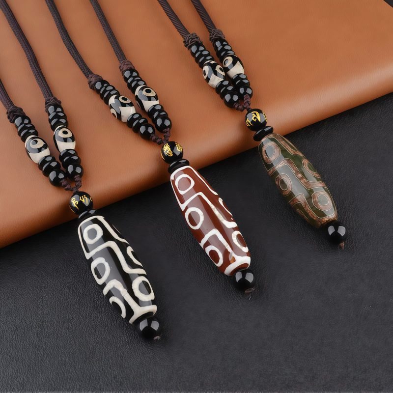 Collar de Protección y Abundancia con Dzi de Nueve Ojos Tibetano Tibetan Nine-Eye Dzi Bead Wealth Protection Necklace