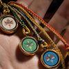 Adorno de Pared con los Cinco Dioses Tibetanos de la Riqueza Tibetan Five Gods of Wealth Wall Hanging Decoration