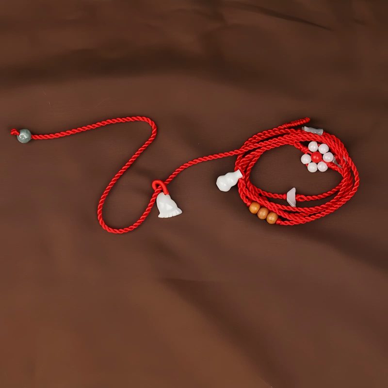 Cadena de Cintura del Zodiaco Chino de Madera de Durazno con Hilo Rojo Peach Wood Zodiac Belly Chain with Red String