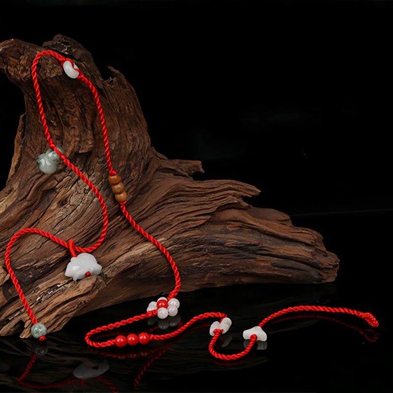 Cadena de Cintura del Zodiaco Chino de Madera de Durazno con Hilo Rojo Peach Wood Zodiac Belly Chain with Red String