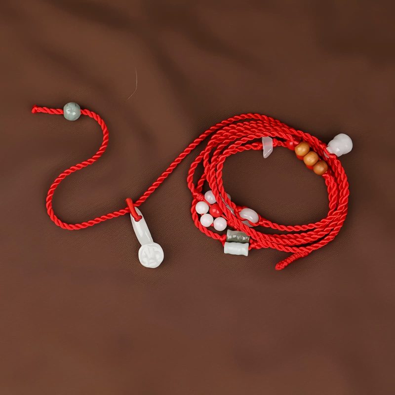 Cadena de Cintura del Zodiaco Chino de Madera de Durazno con Hilo Rojo Peach Wood Zodiac Belly Chain with Red String