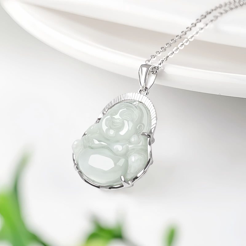 Collar con dije de Buda sonriente de jade y plata Silver Jade Laughing Buddha Pendant Necklace