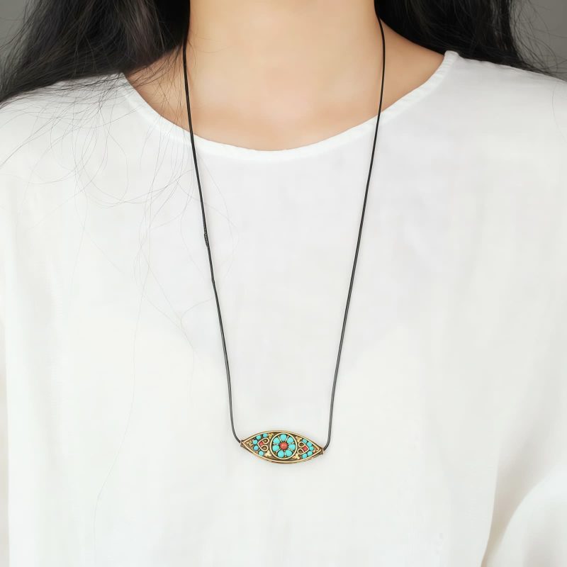 Collar de Protección con Turquesa Marquise del Tíbet Tibet Turquoise Marquise Protection Necklace