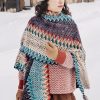 Selendang Poni Bergelombang Tibet Biru Beige Tibetan Blue Beige Wavy Tassel Shawl