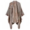 Xale Artesanal Flor de Castanha Tibetana Tibetan Cashew Flower Handcrafted Shawl