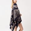 Xale Artesanal Flor de Castanha Tibetana Tibetan Cashew Flower Handcrafted Shawl