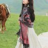 Xale Tibetano com Borlas e Flor de Caju Tibetan Cashew Flower Tassel Shawl