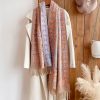 Xale Tibetano com Borlas e Flor de Caju Tibetan Cashew Flower Tassel Shawl