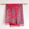 Chal envolvente con estampado de flores de anacardo tibetano Tibetan Cashew Flowers Shawl Wrap