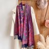 Chal envolvente con estampado de flores de anacardo tibetano Tibetan Cashew Flowers Shawl Wrap