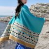 Chale Tibetano con Geometría Colorida Tibetan Colorful Geometry Shawl