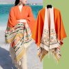 Chale Tibetano con Geometría Colorida Tibetan Colorful Geometry Shawl
