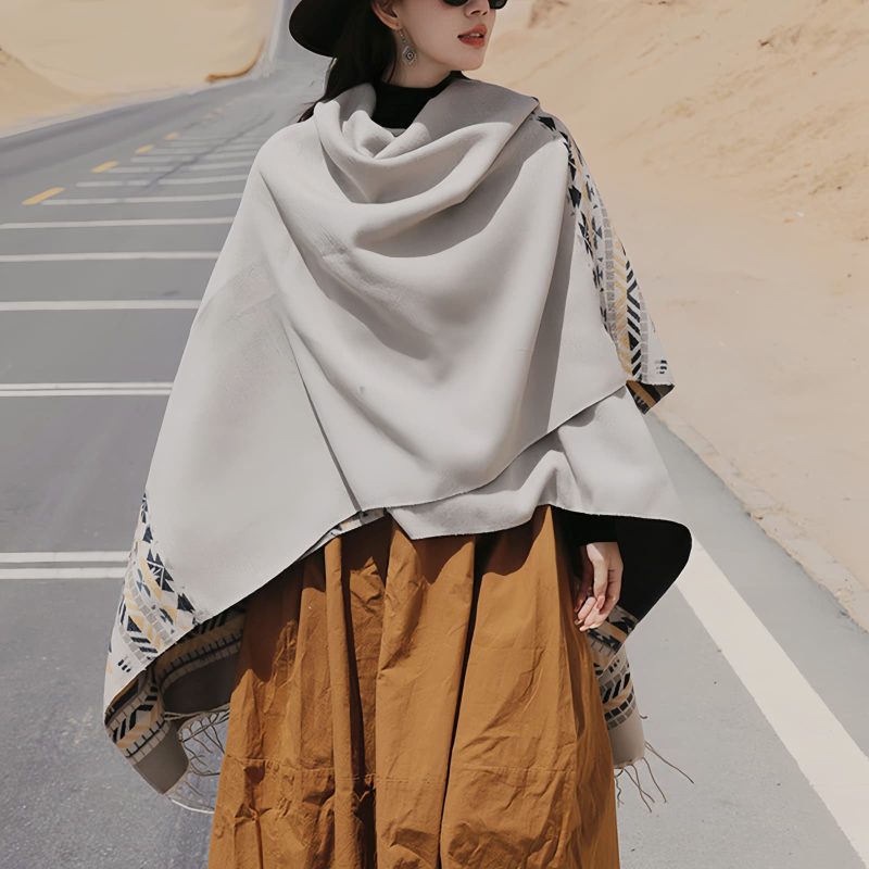 Chale Tibetano con Geometría Colorida Tibetan Colorful Geometry Shawl