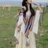 Chale Tibetano con Franjas de Colores y Borlas Tibetan Colorful Striped Tassel Shawl