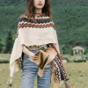 Chale Tibetano con Franjas de Colores y Borlas Tibetan Colorful Striped Tassel Shawl