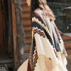 Chale Tibetano con Franjas de Colores y Borlas Tibetan Colorful Striped Tassel Shawl