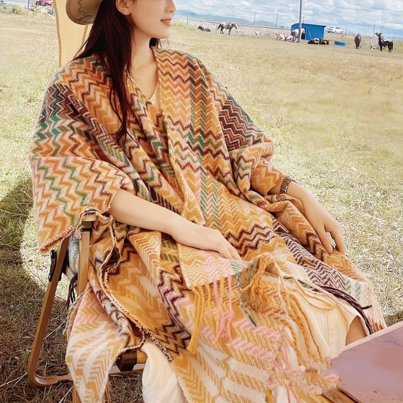 Chale Tibetano de Rayas Onduladas y Colores Vibrantes Tibetan Colorful Wavy Striped Shawl