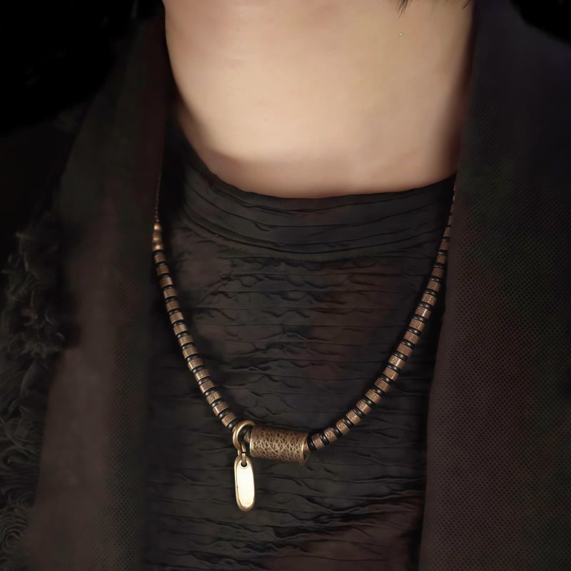 سوار يد من خشب الأبنوس التبتي والنحاس متعدد الطبقات للشفاء Tibetan Ebony Wood Beads Copper Multilayered Healing Bracelet
