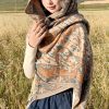 Chale de borlas con ramas de flores tibetanas Tibetan Flower Branch Tassel Shawl