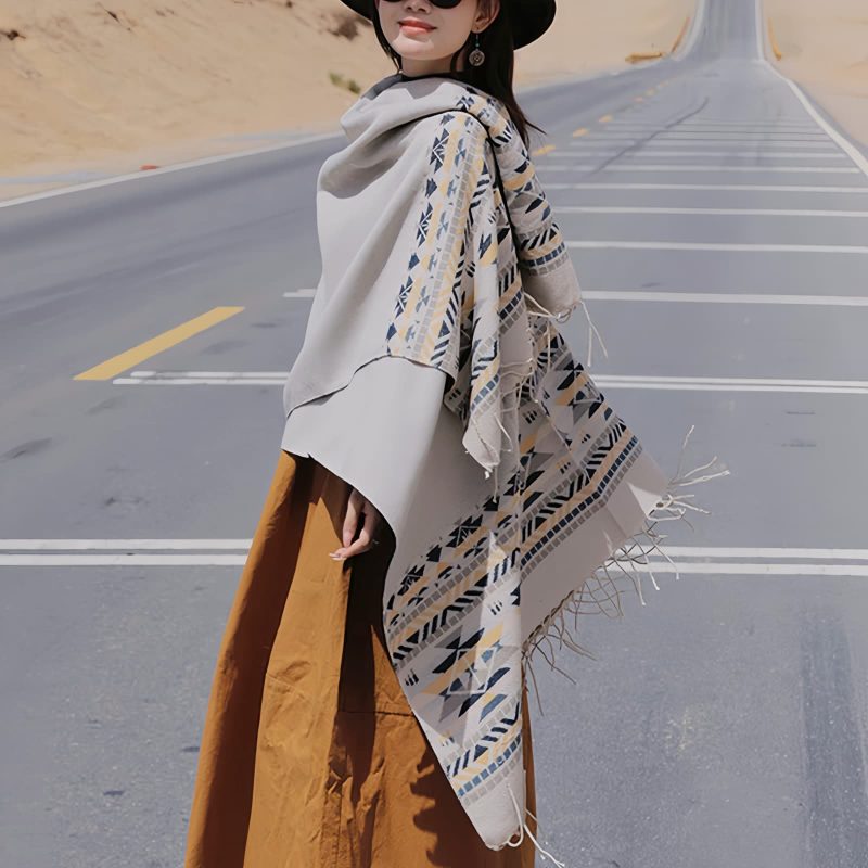 Chale Tibetano con Borlas Geométricas Tibetan Geometric Tassel Shawl