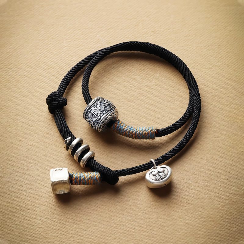 Pulseira Dupla Volta Amuleto Tibetano Om Mani Padme Hum Tibetan Om Mani Padme Hum Amulet Double Wrap Bracelet